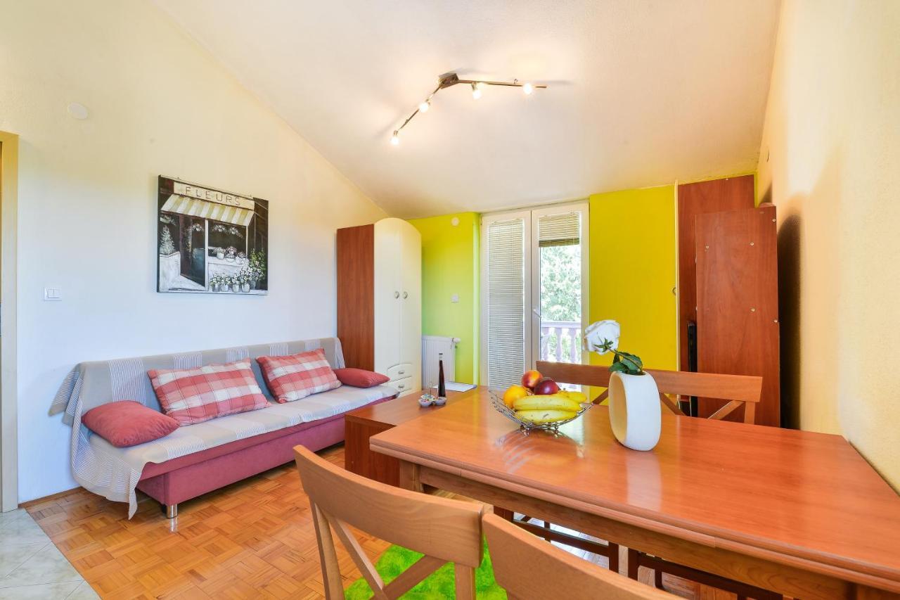 Family Friendly Apartments With A Swimming Pool Zadar - 18098 Esterno foto