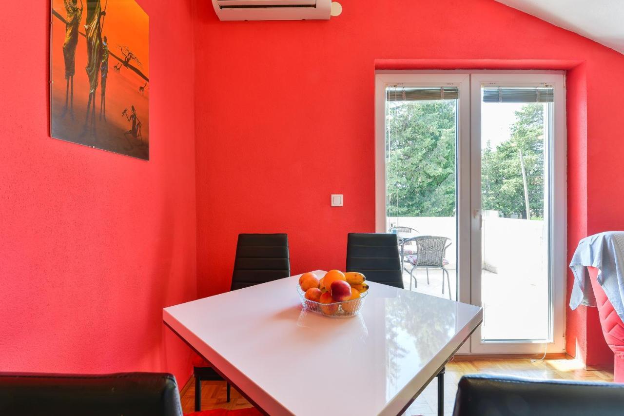 Family Friendly Apartments With A Swimming Pool Zadar - 18098 Esterno foto