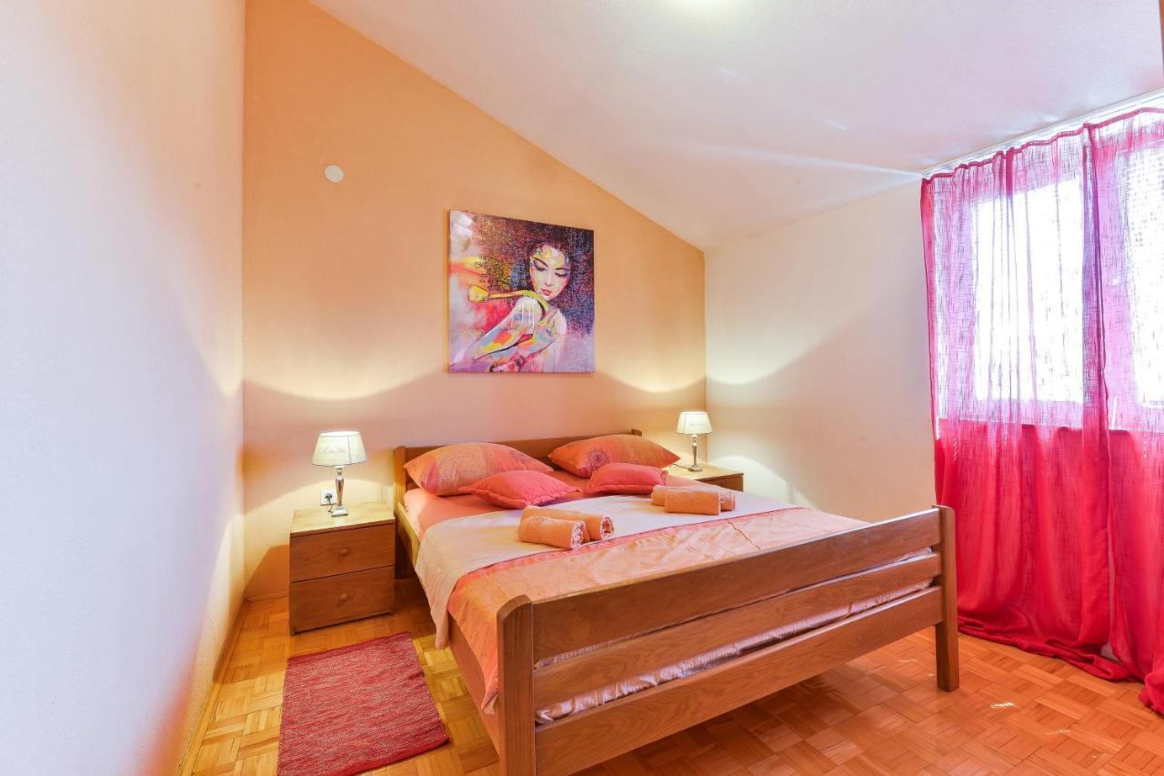 Family Friendly Apartments With A Swimming Pool Zadar - 18098 Esterno foto