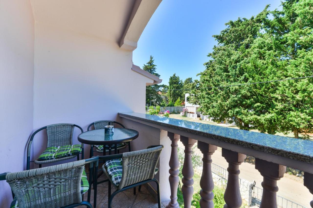 Family Friendly Apartments With A Swimming Pool Zadar - 18098 Esterno foto